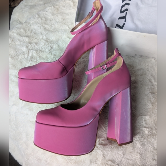 NIB Shutz Darlene Ankle Strap Pump in Pink Size 10 - Picture 11 of 12